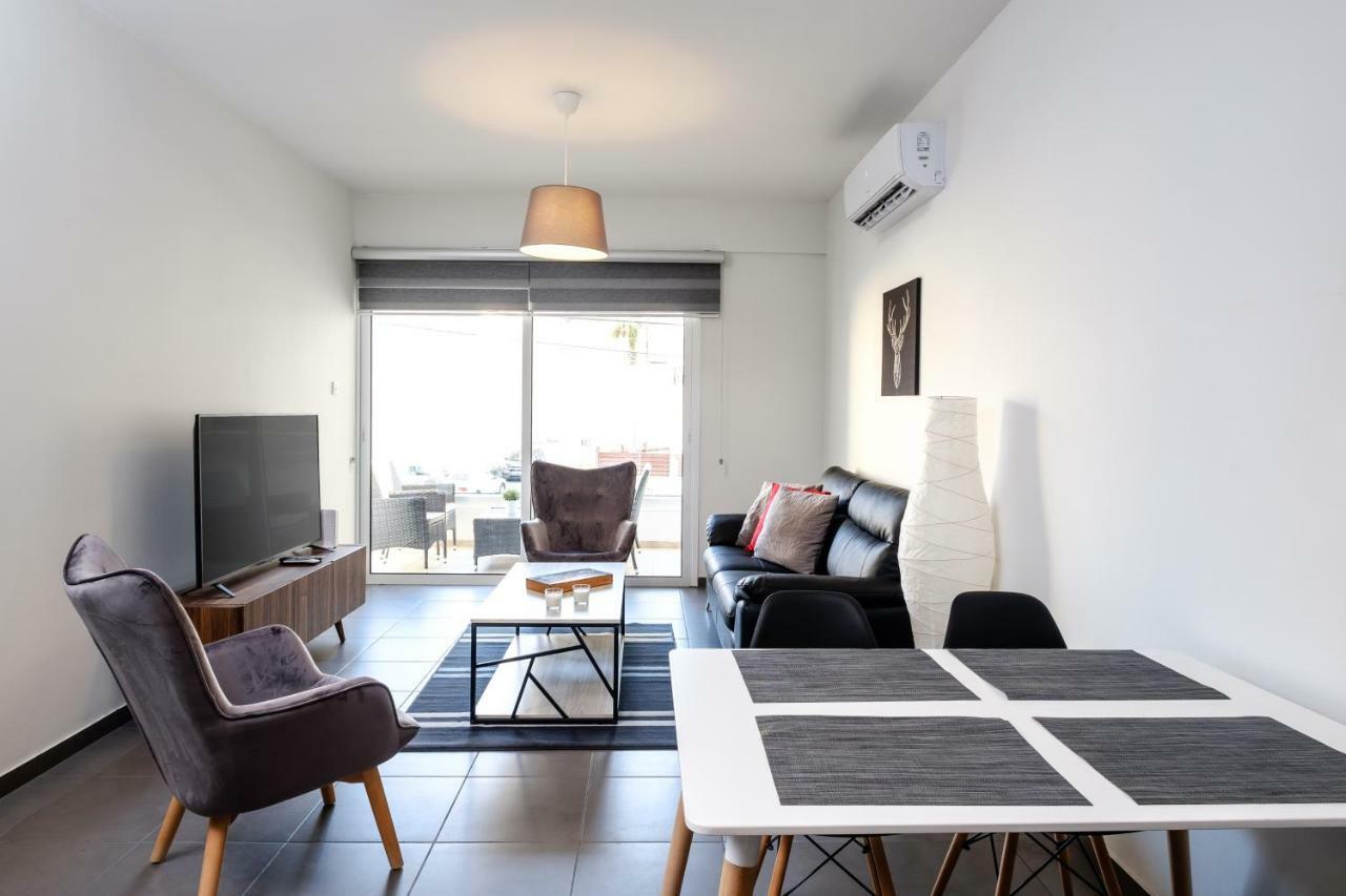 Book Me Now Central Flat Apartament Larnaca Zewnętrze zdjęcie