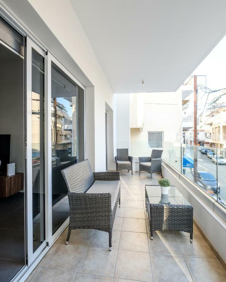 Book Me Now Central Flat Apartament Larnaca Zewnętrze zdjęcie