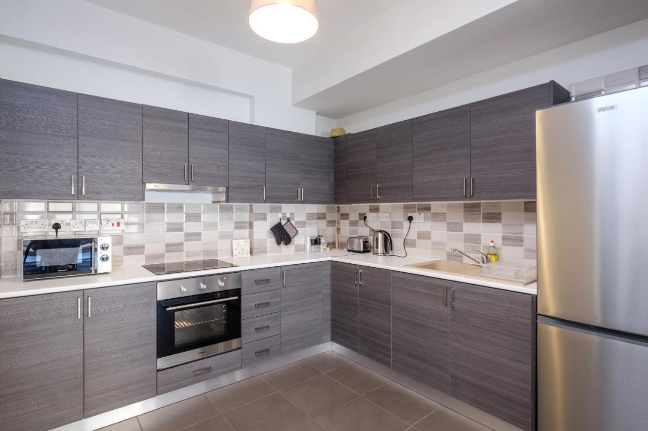 Book Me Now Central Flat Apartament Larnaca Zewnętrze zdjęcie
